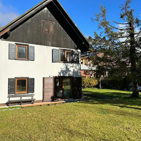 Grand View Chalet, Краньска Гора